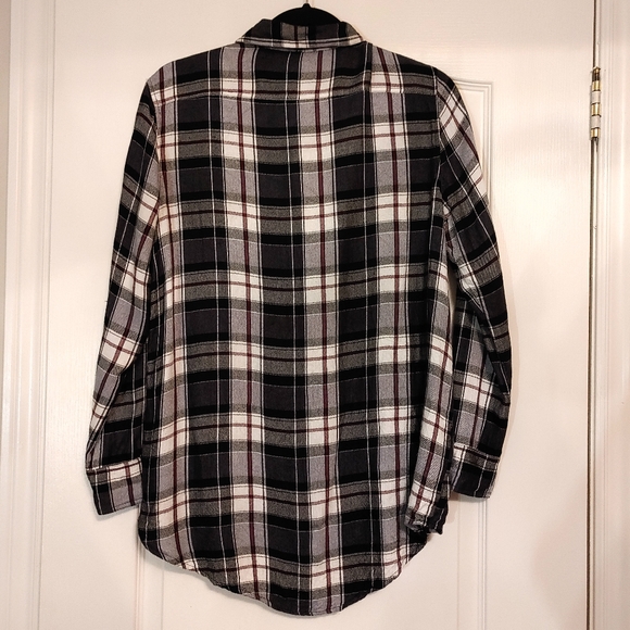 CUPCAKES & CASHMERE Plaid Shirt - Picture 3 of 4